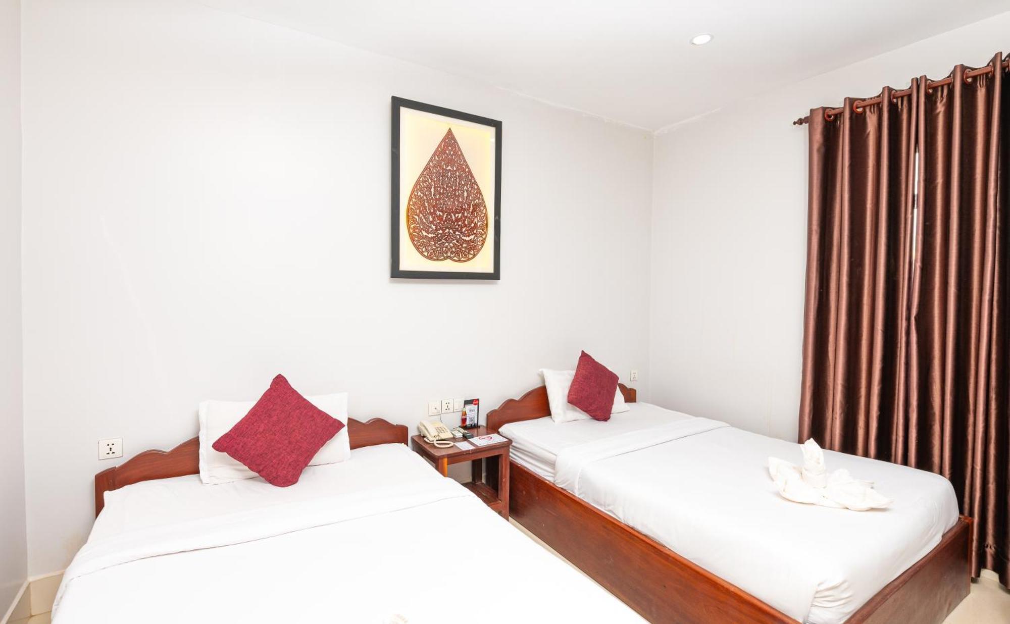 Damnak Soksan Hotel Siem Reap Buitenkant foto