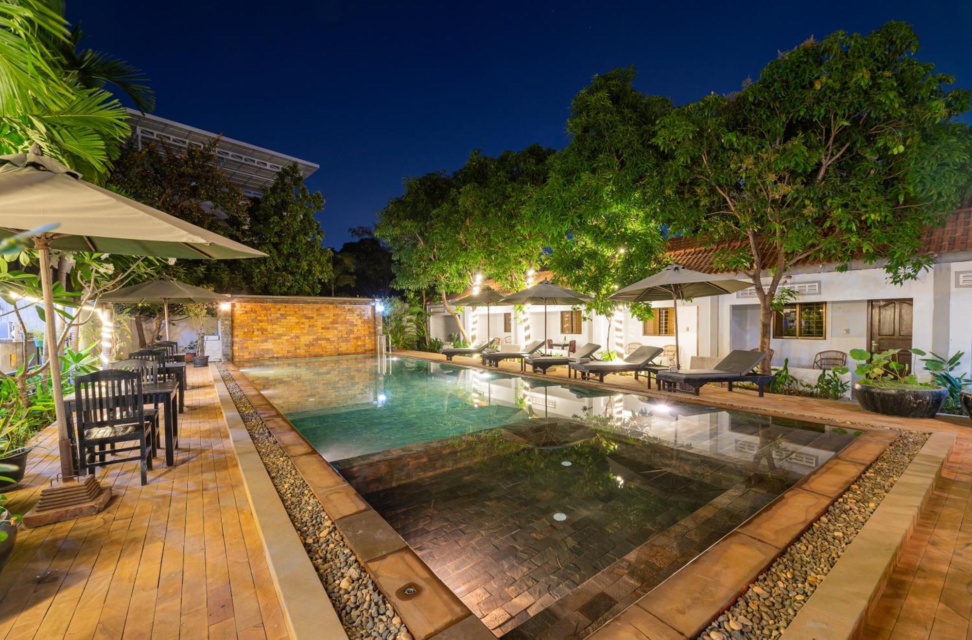 Damnak Soksan Hotel Siem Reap Buitenkant foto
