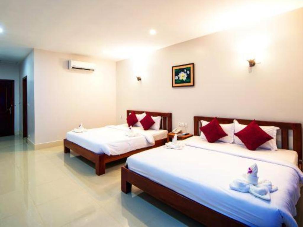 Damnak Soksan Hotel Siem Reap Buitenkant foto