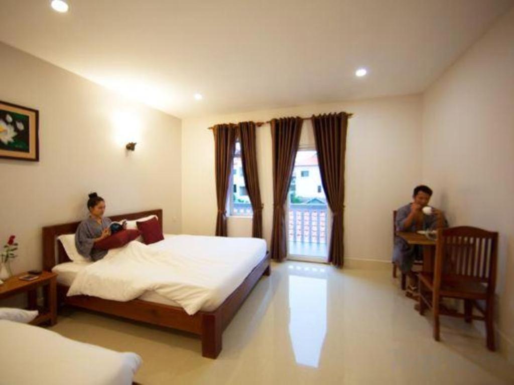 Damnak Soksan Hotel Siem Reap Buitenkant foto