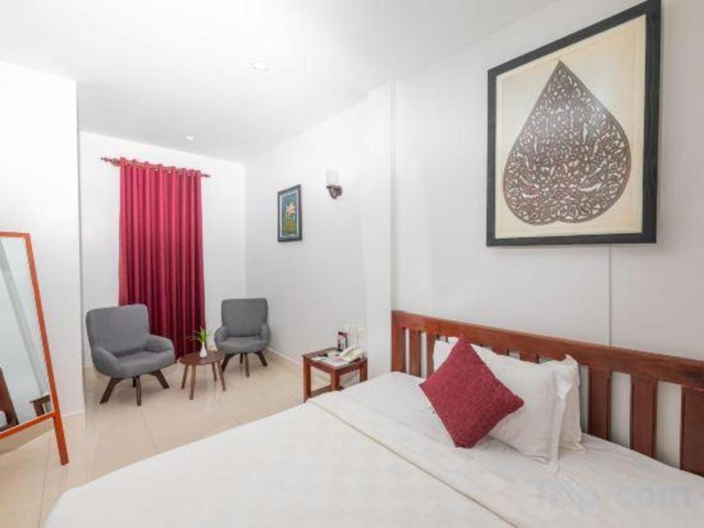 Damnak Soksan Hotel Siem Reap Buitenkant foto