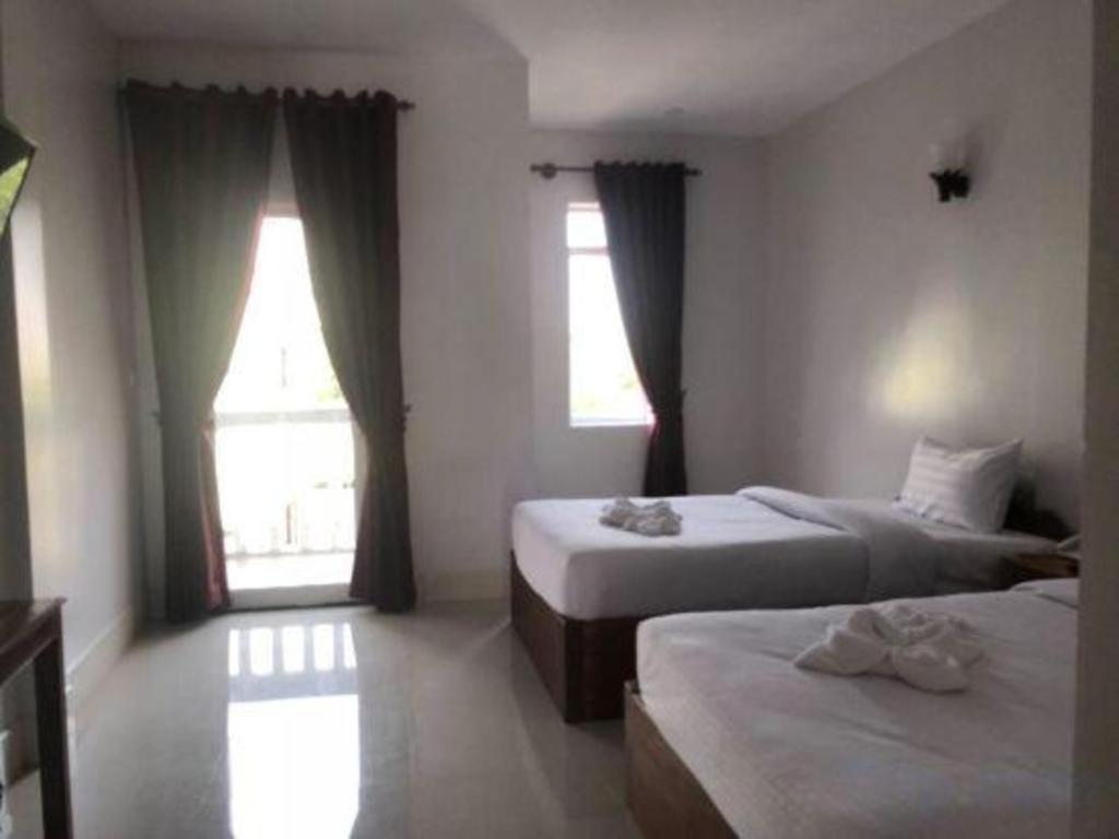 Damnak Soksan Hotel Siem Reap Buitenkant foto