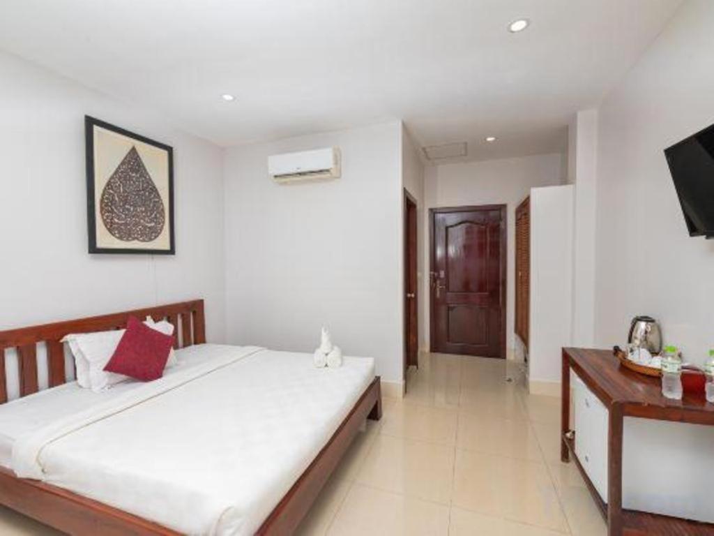 Damnak Soksan Hotel Siem Reap Buitenkant foto